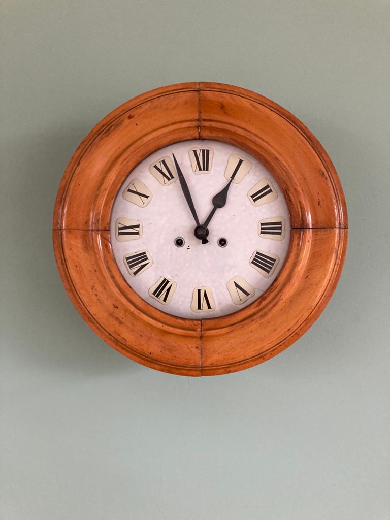 Wandklok met Houten Frame, Ophalen, Zo goed als nieuw, Wandklok
