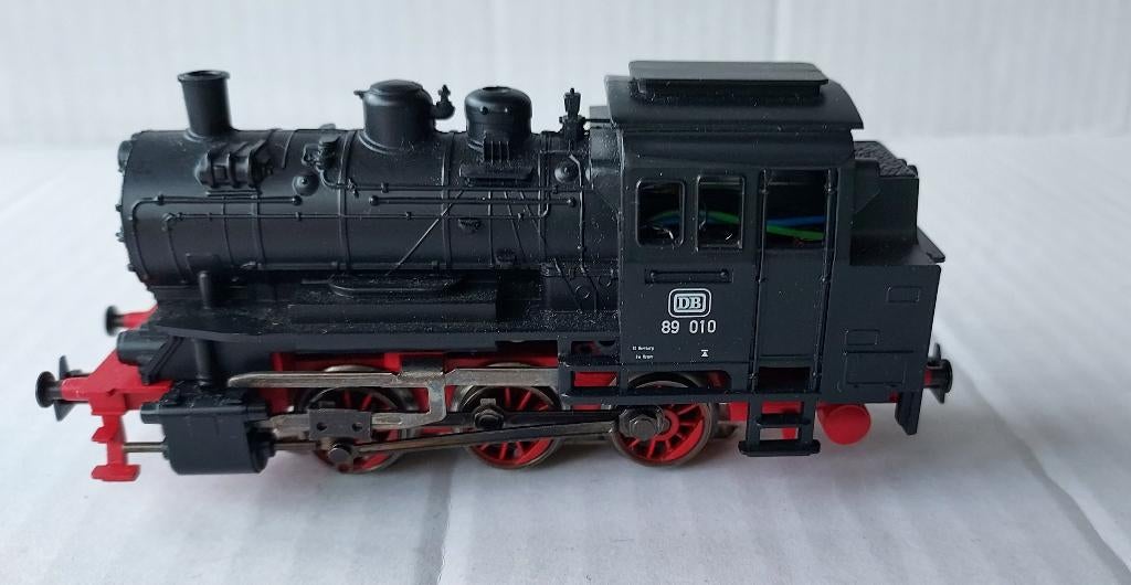 Märklin HO 30000, tenderlocomotief BR 89.0 (DB), Wisselstroom, Locomotief, Ophalen of Verzenden, Zo goed als nieuw