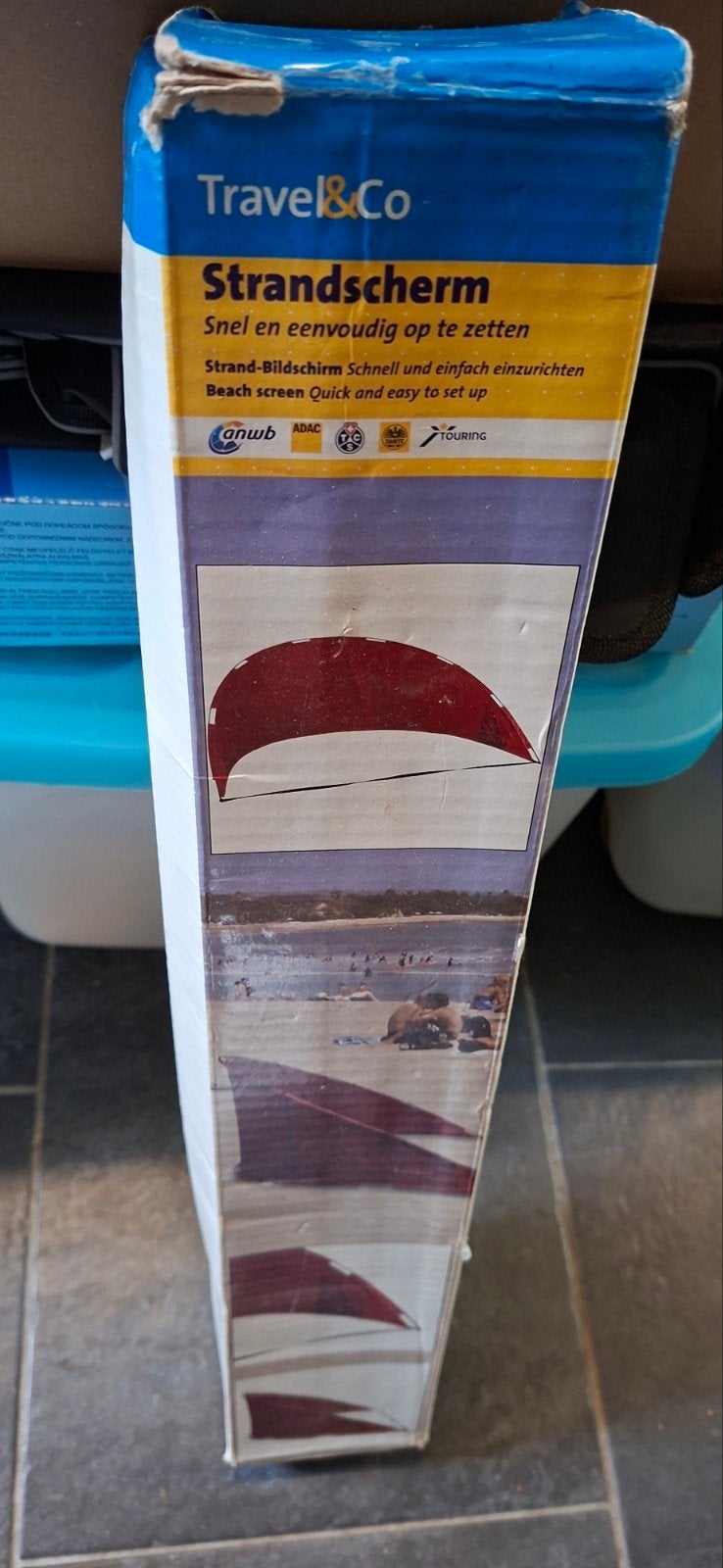 windscherm rood van de ANWB ronding Ook leuk als speelhoek, Ophalen