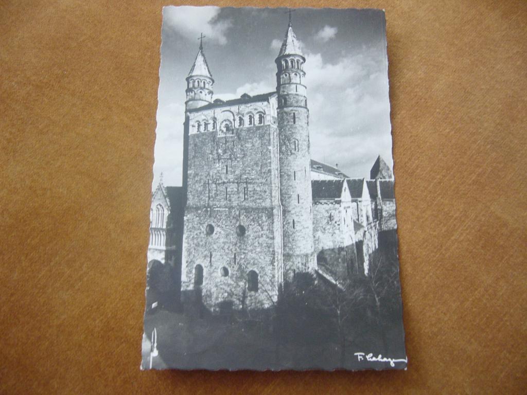 MAASTRICHT  =  BASILIEK VAN O.L VROUW, Ophalen of Verzenden, 1940 tot 1960, Gelopen, Limburg
