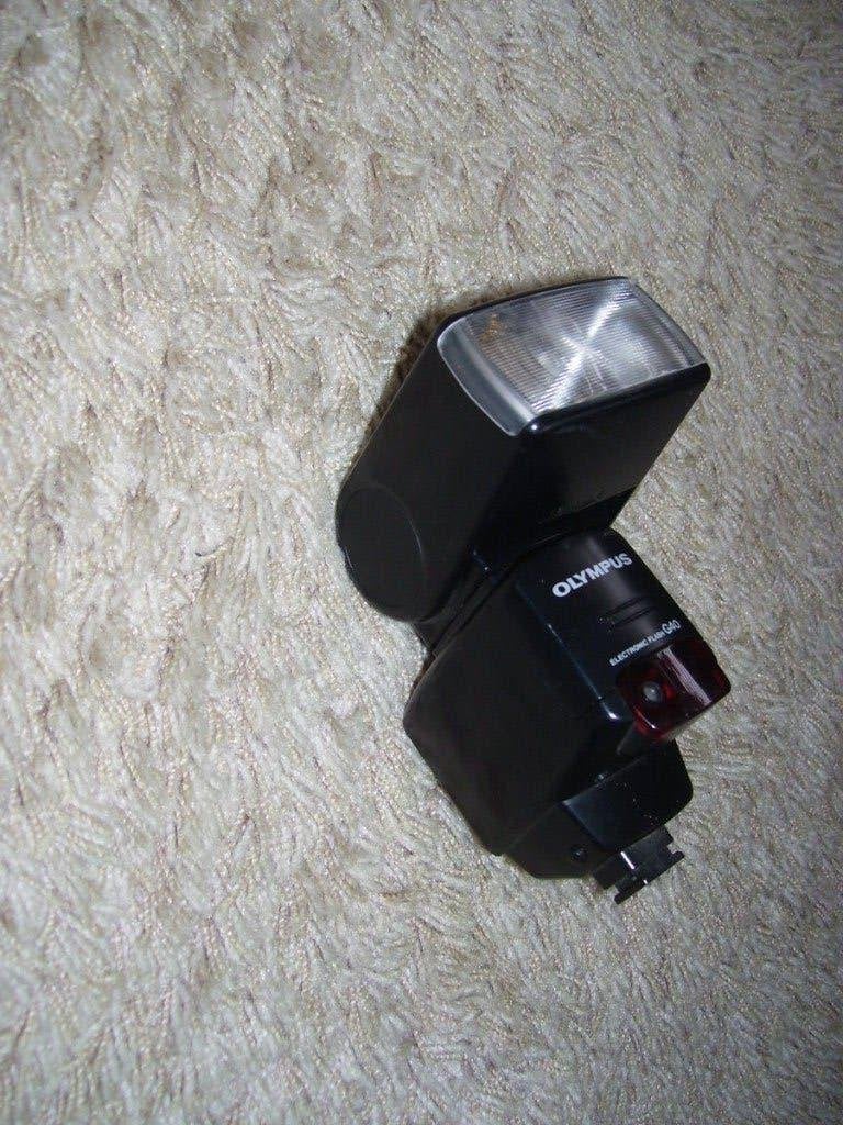 FLITSER OLYMPUS G40, Ophalen of Verzenden, Zo goed als nieuw, Olympus