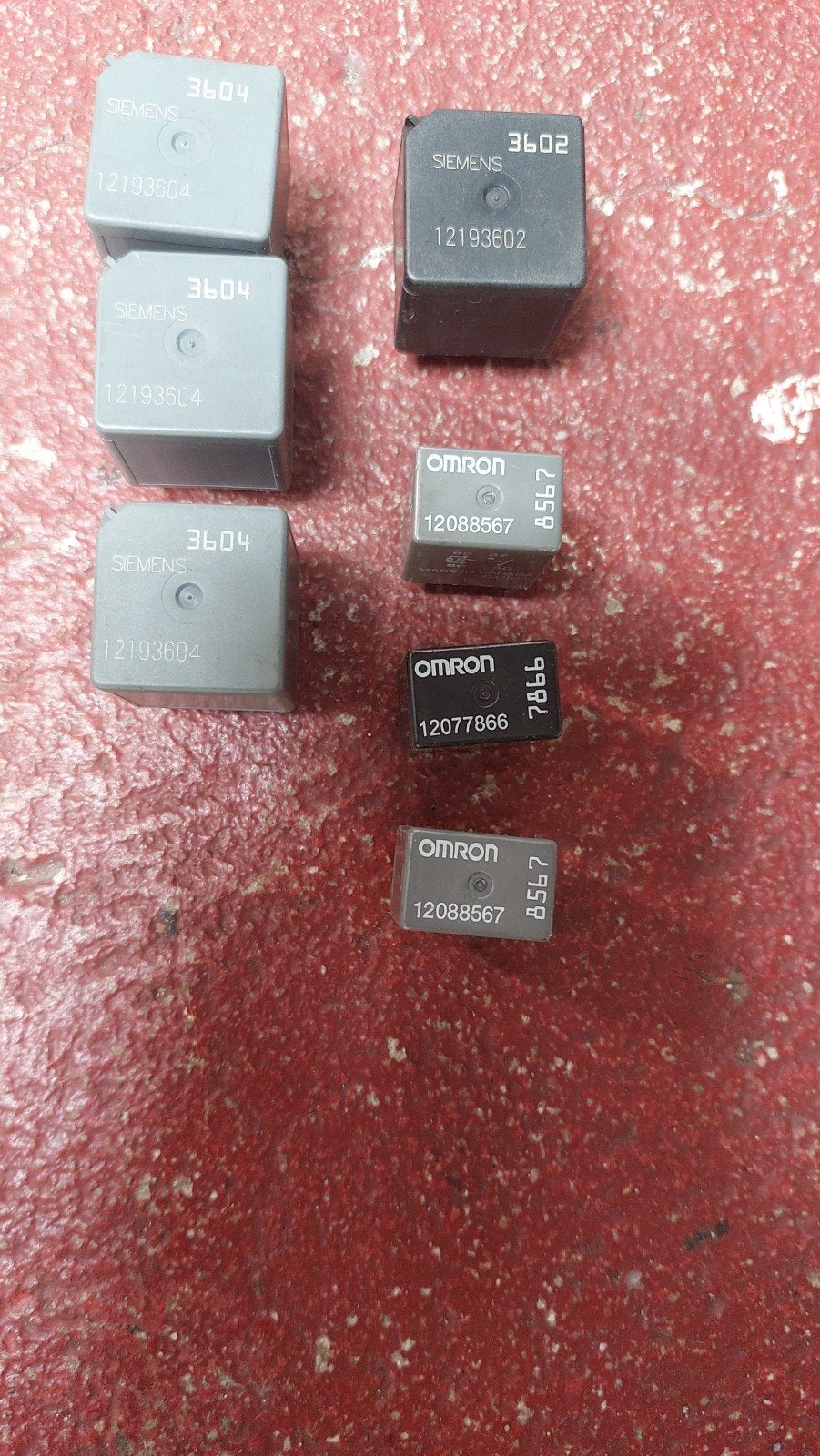 Siemens en Omron Relais - Diverse types, Ophalen of Verzenden, Gebruikt, Overige automerken