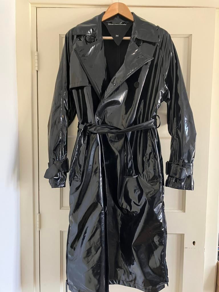 Regenjas MAIUM trench / lakjas, Kleding | Dames, Ophalen of Verzenden, Gedragen, Maat 38/40 (M), Zwart