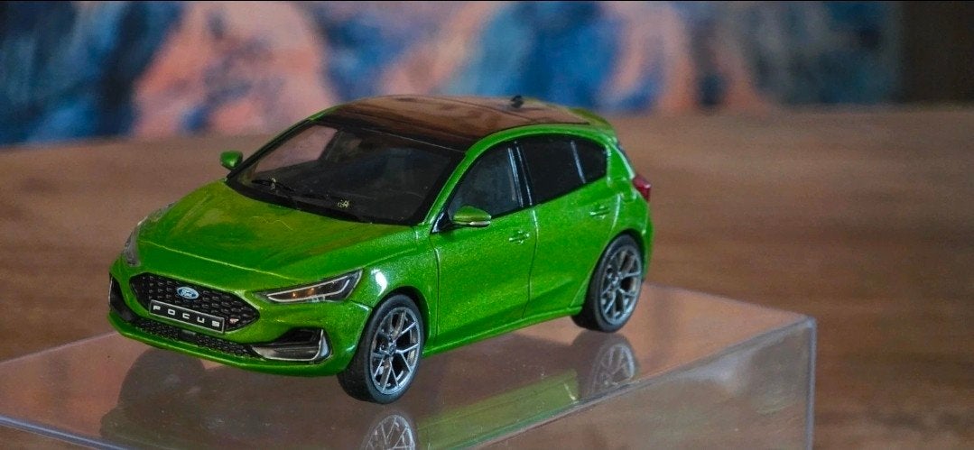 Ford Focus ST 1/43, Ophalen of Verzenden, Zo goed als nieuw, Auto
