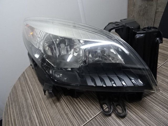Koplamp Renault Megane bj 2013 Rechts., Gebruikt, -, Renault, Ophalen of Verzenden