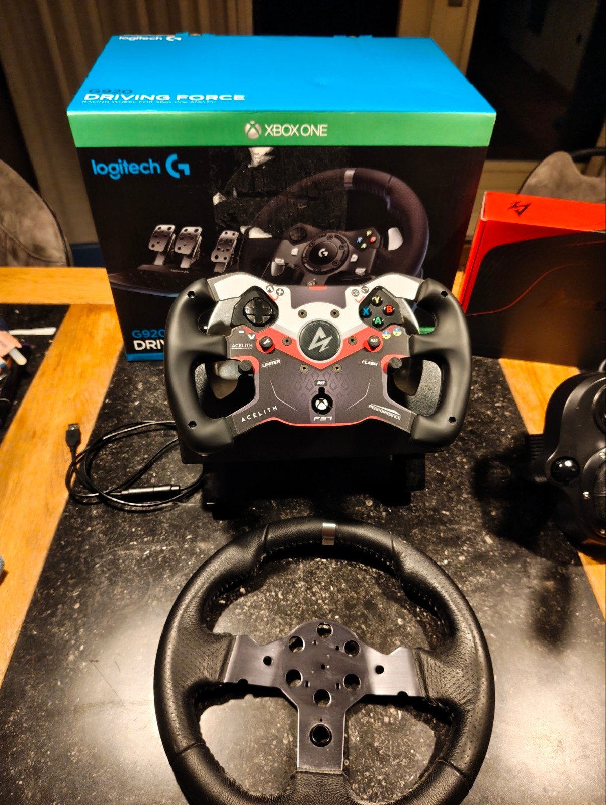 Logitech G920 Xbox One/PC + Acelith F27 wheel + Shifter, Ophalen of Verzenden, Zo goed als nieuw