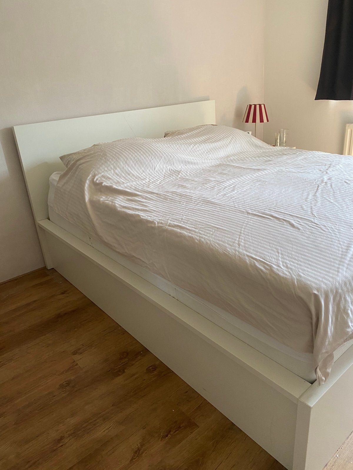 Ikea wit malm bed 160 x 200, Ophalen, Wit, Tweepersoons, Zo goed als nieuw