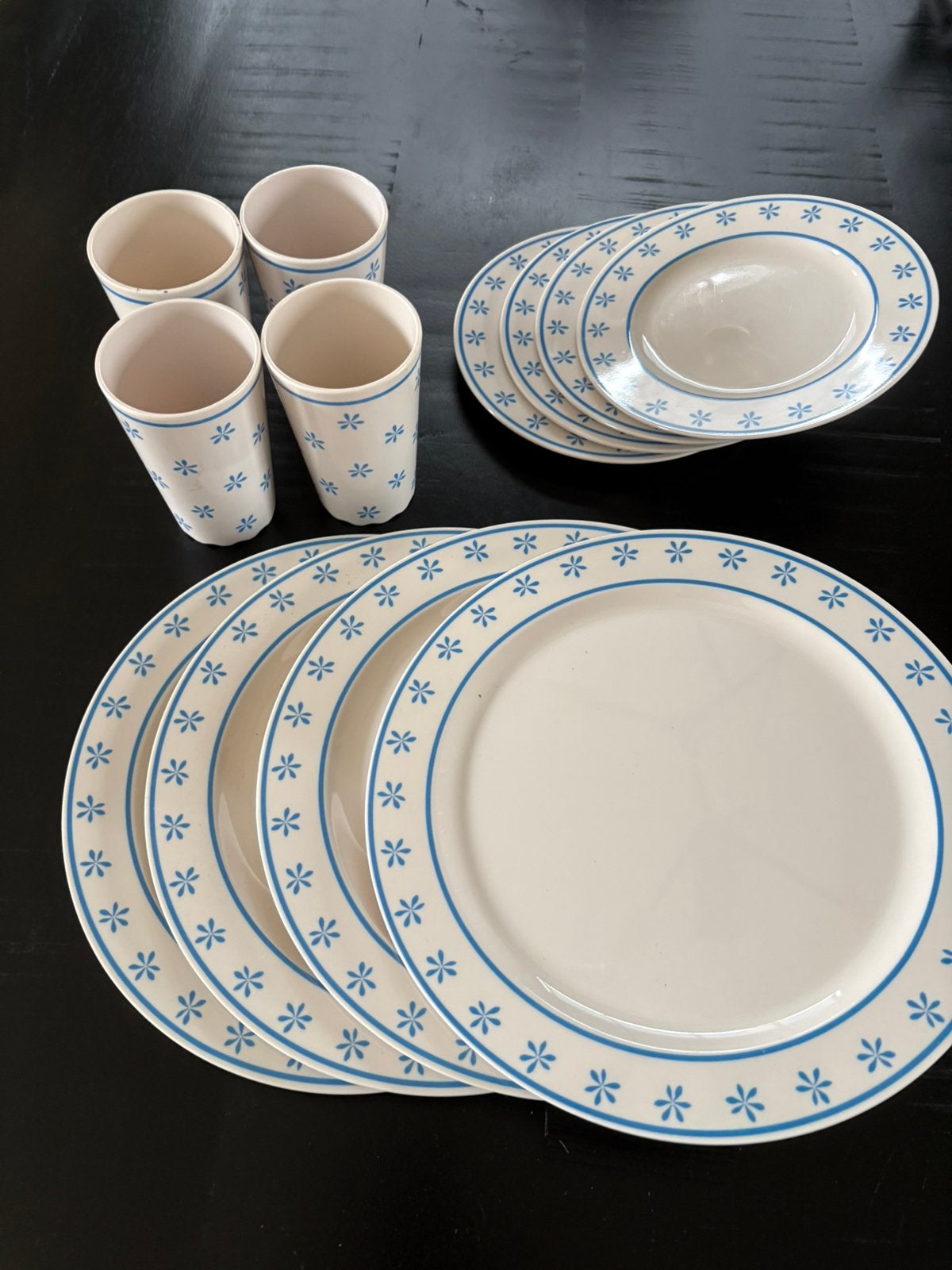 Servies van het merk Mepal: Rosti 12 delig, Caravans en Kamperen, Ophalen of Verzenden