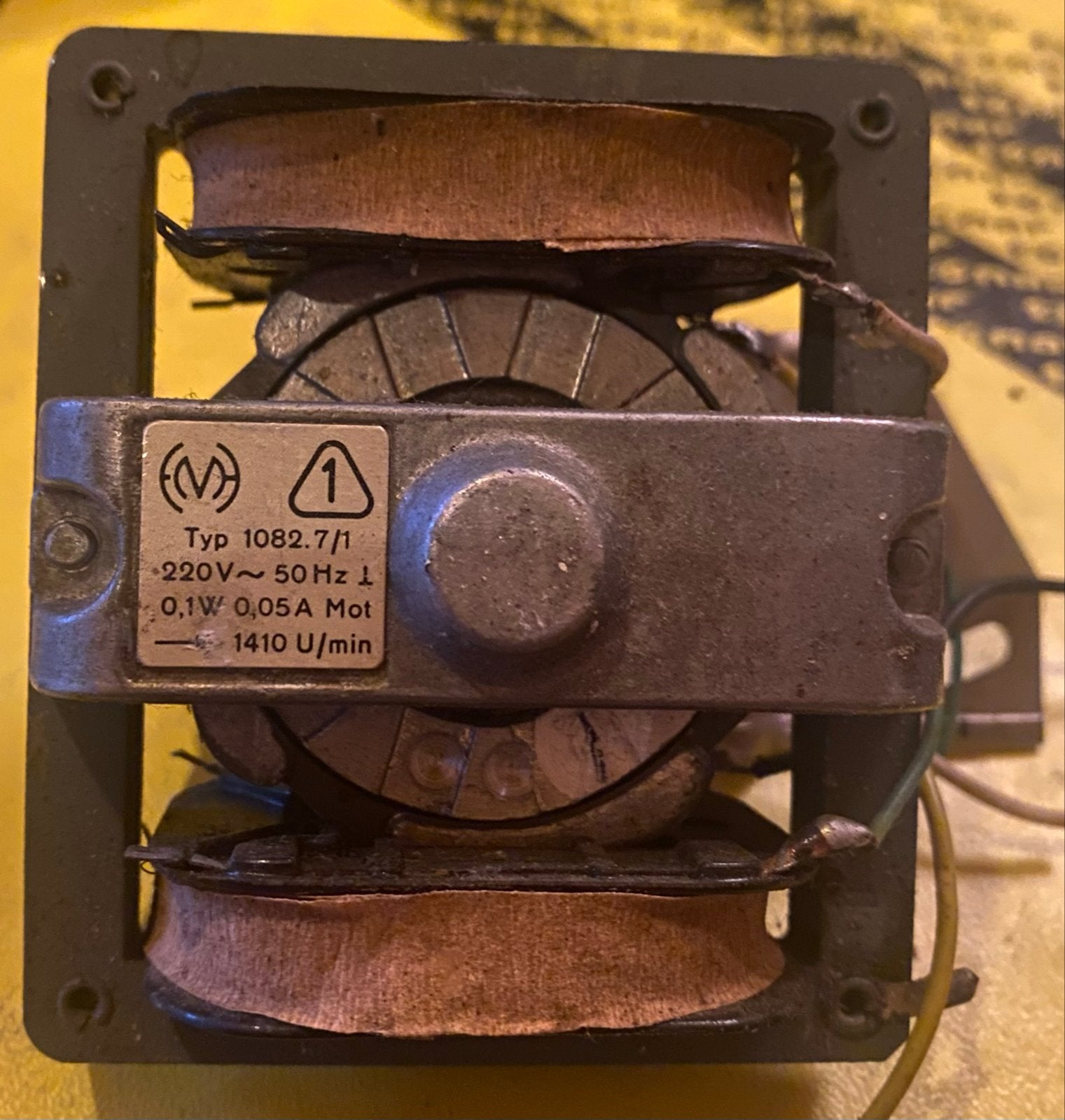 Vintage Elektromotor 1082.7/1 - Platenspeler/Bandrecorder, Ophalen of Verzenden, Nieuw