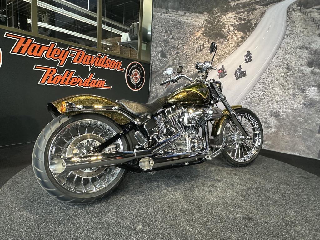 Harley-Davidson FXSB CVO BREAKOUT (bj 2013), Motoren, Motoren | Harley-Davidson, Bedrijf, Overig, Sales@harleydavidsonrotterdam.nl