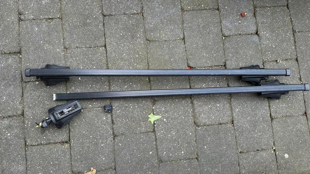 Thule dakdragers met Rapid System 757 voetenset, Auto diversen, Dakdragers, Gebruikt, Ophalen