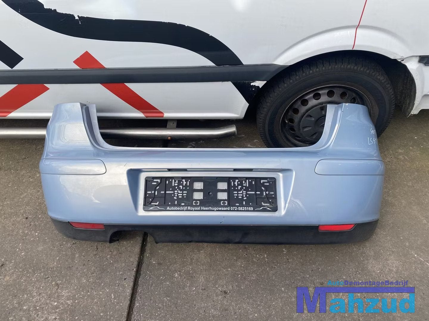 SEAT IBIZA 3 FR 6L1 Blauw LS5T Achterbumper 3 deurs, Auto-onderdelen, Gebruikt, Autovia A-2, Km 585 585
08760  Martorell, ES, Ophalen of Verzenden