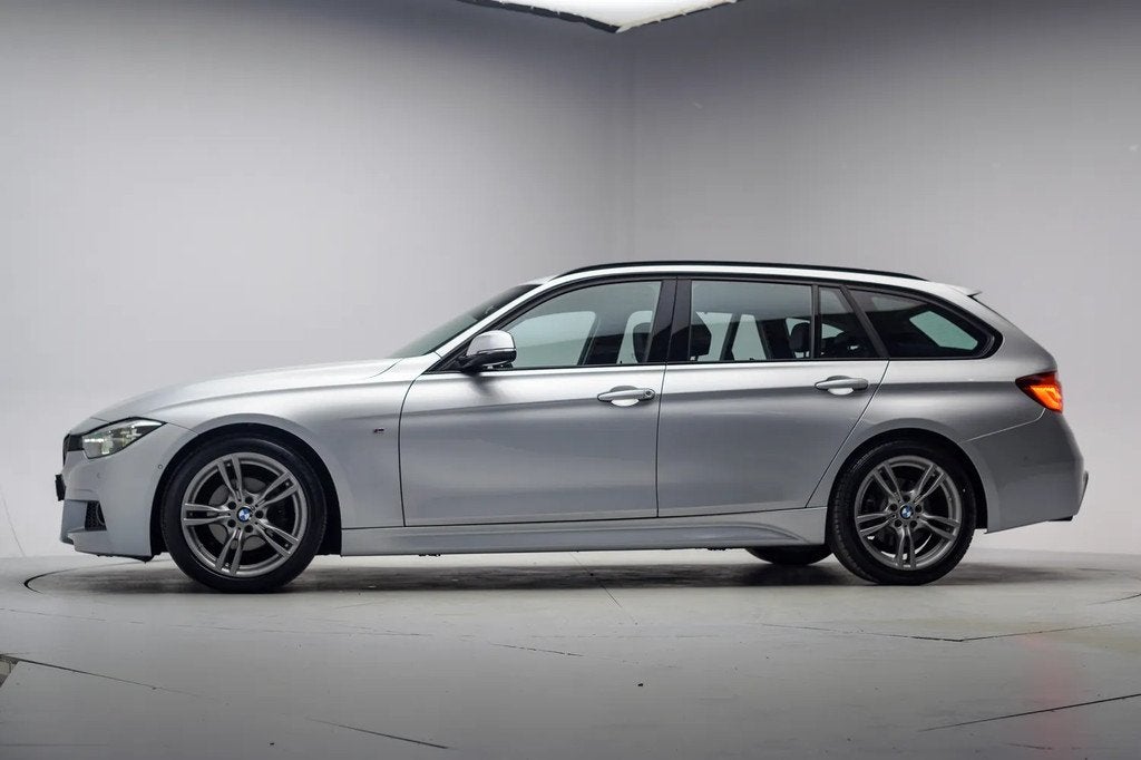 BMW 3 Serie Touring 320i M Sport Shadow Executive Aut. [ Hif, Auto's, BMW, Automaat, 1998 cc, 4 cilinders, 184 pk