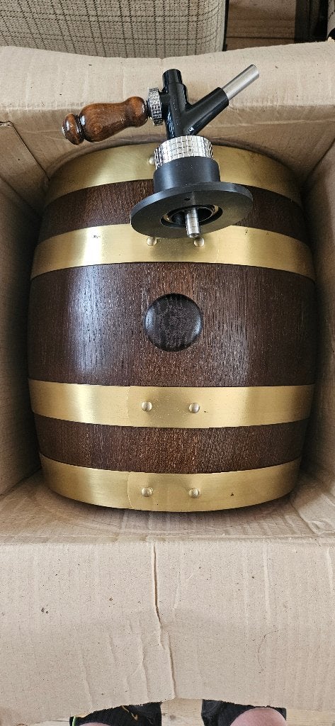 Eiken wijnvat, Tuin en Terras, Ophalen, Met kraantje, Nieuw, Minder dan 75 liter