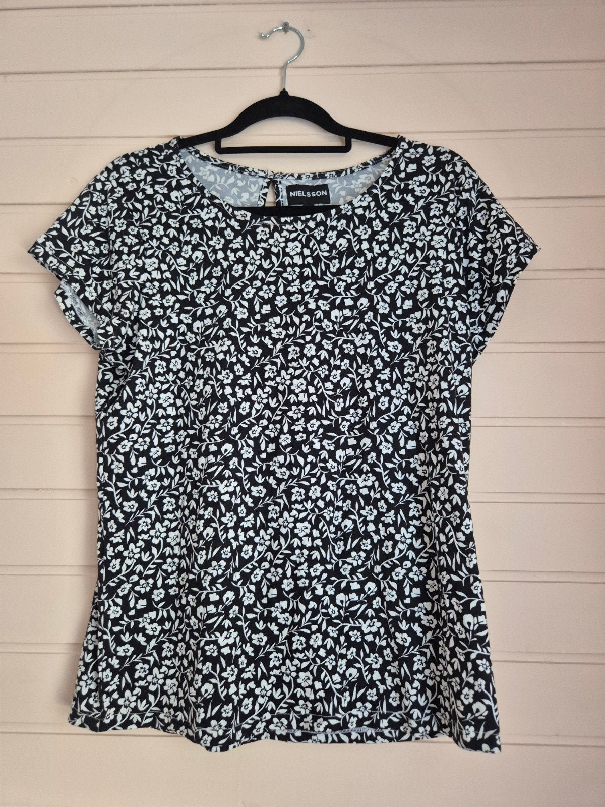 Shirt met bloemetjesprint, Kleding | Dames, Maat 38/40 (M), Zwart, Ophalen of Verzenden, Korte mouw