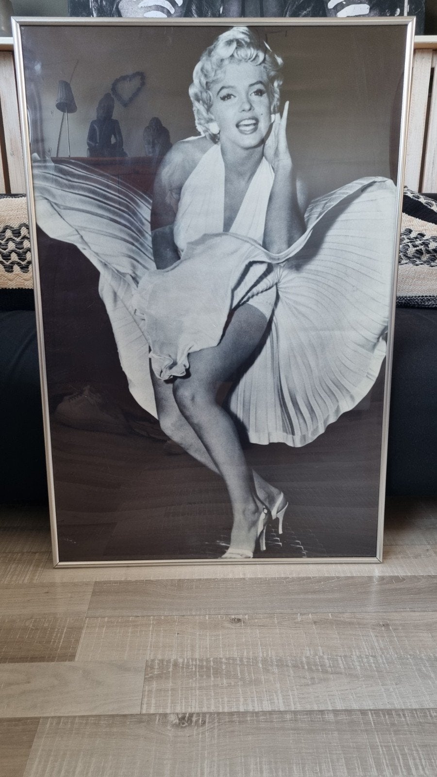 Ingelijste Marilyn Monroe poster - De Witte Jurk, Antiek en Kunst, Kunst | Tekeningen en Foto's, Ophalen of Verzenden