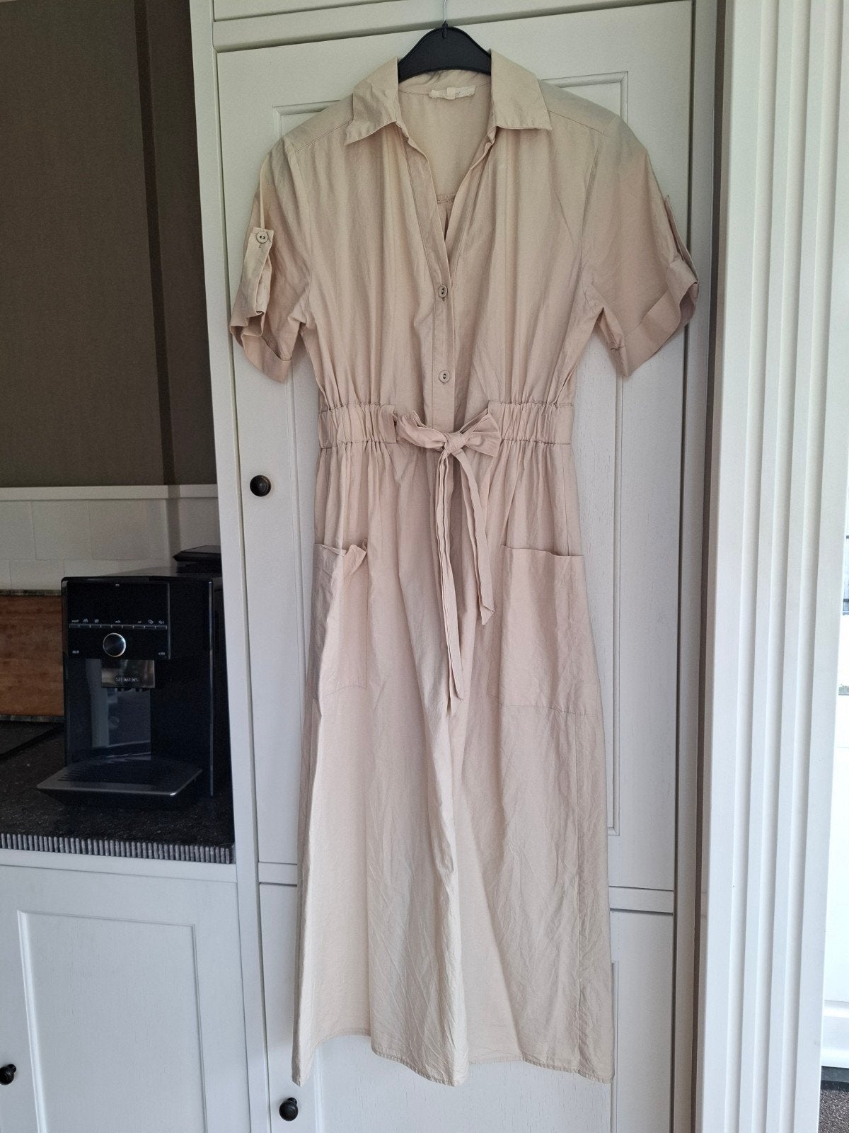 Beige jurk, S/M, Lukap, Kleding | Dames, Jurken, Maat 38/40 (M), Lukap, Beige, Ophalen of Verzenden