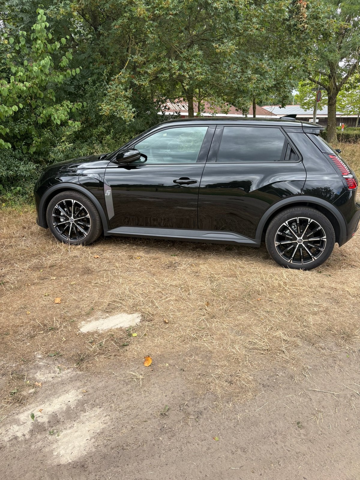 Renault 5 40kWh 120pk Urban Range Techno 2025 Zwart, Auto's, 32 min, Zwart, Origineel Nederlands, Elektrisch