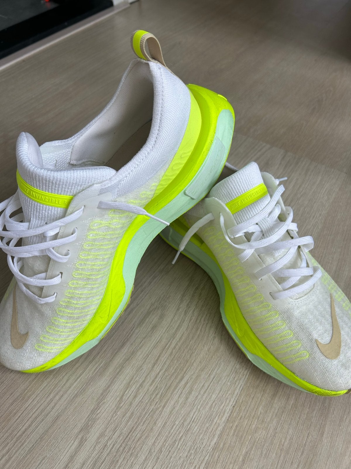 Nike Invincible Run Flyknit 3 hardloopschoenen, Ophalen of Verzenden, Zo goed als nieuw, Wit, Sneakers of Gympen