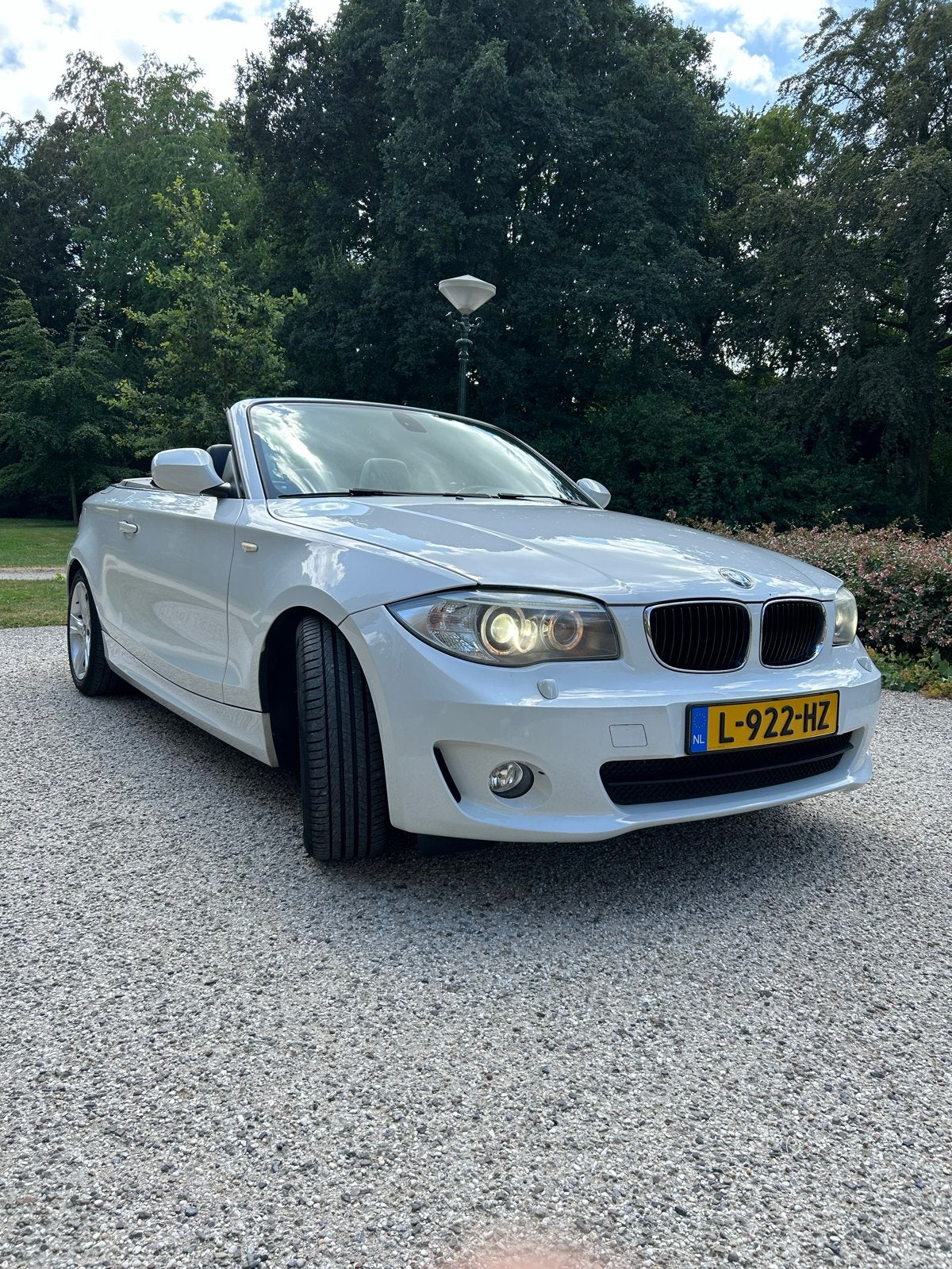 BMW 1-Serie 2.0 118I Cabrio 2013 Wit, Auto's, BMW, 1-Serie, 1995 cc, Zwart, Cabriolet