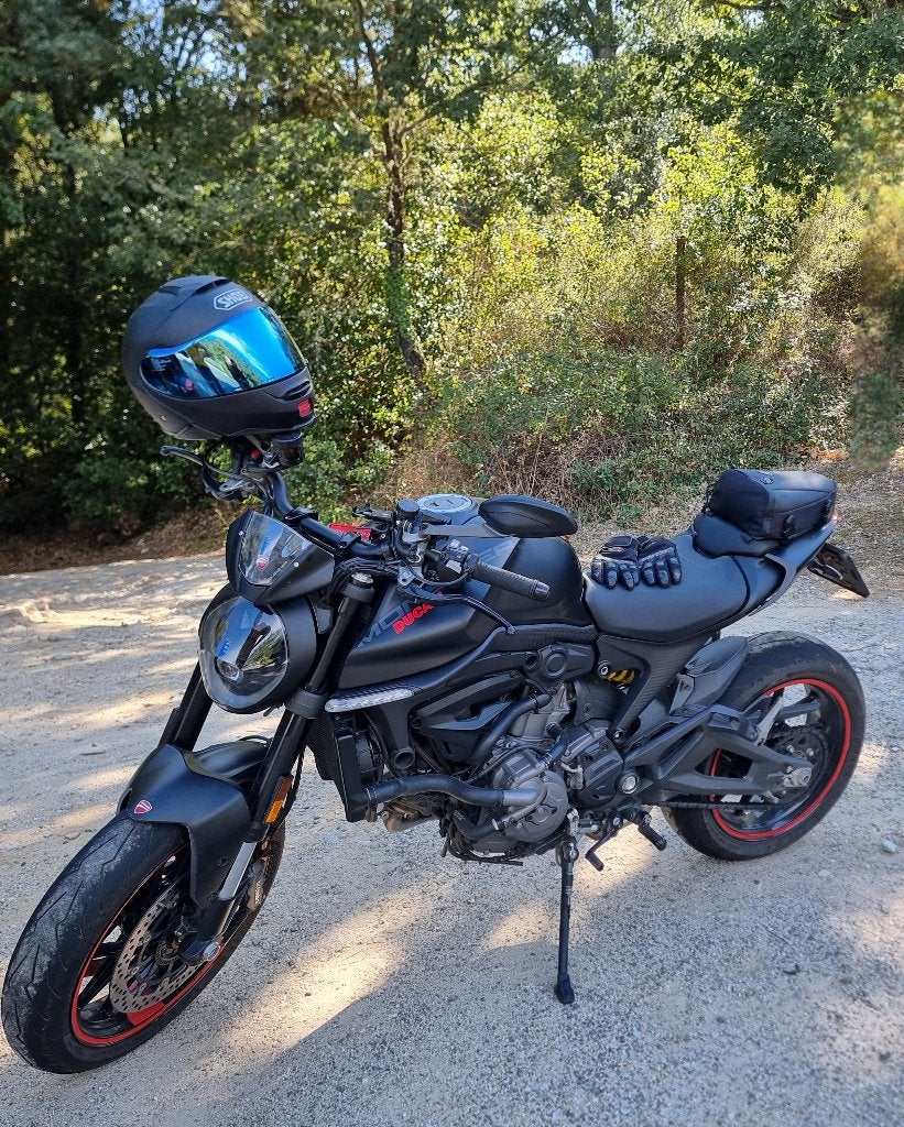 Ducati Monster 937 zwart, Motoren, Motoren | Ducati, 2 cilinders, Motorrijbewijs A, Gebruikt, Particulier
