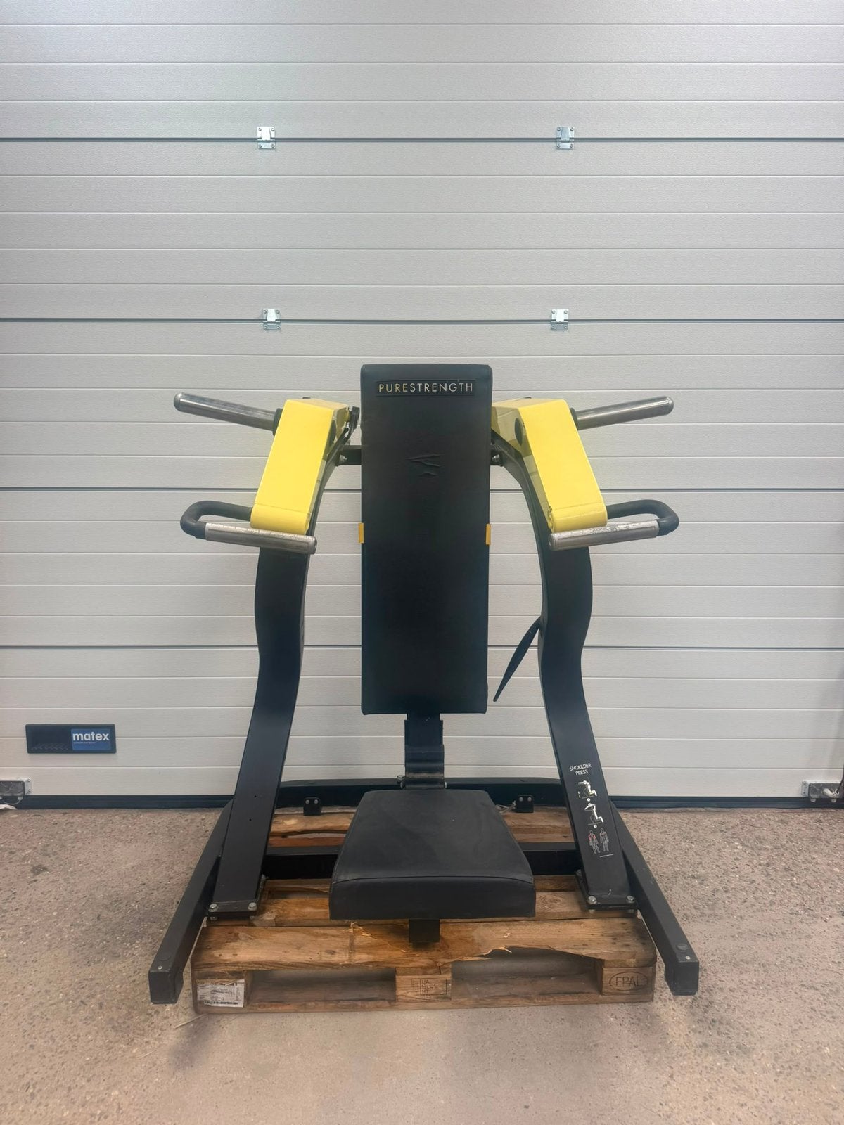 Technogym pure strength shoulderpress/ schulterpresse, Ophalen, Gebruikt, Overige typen, C