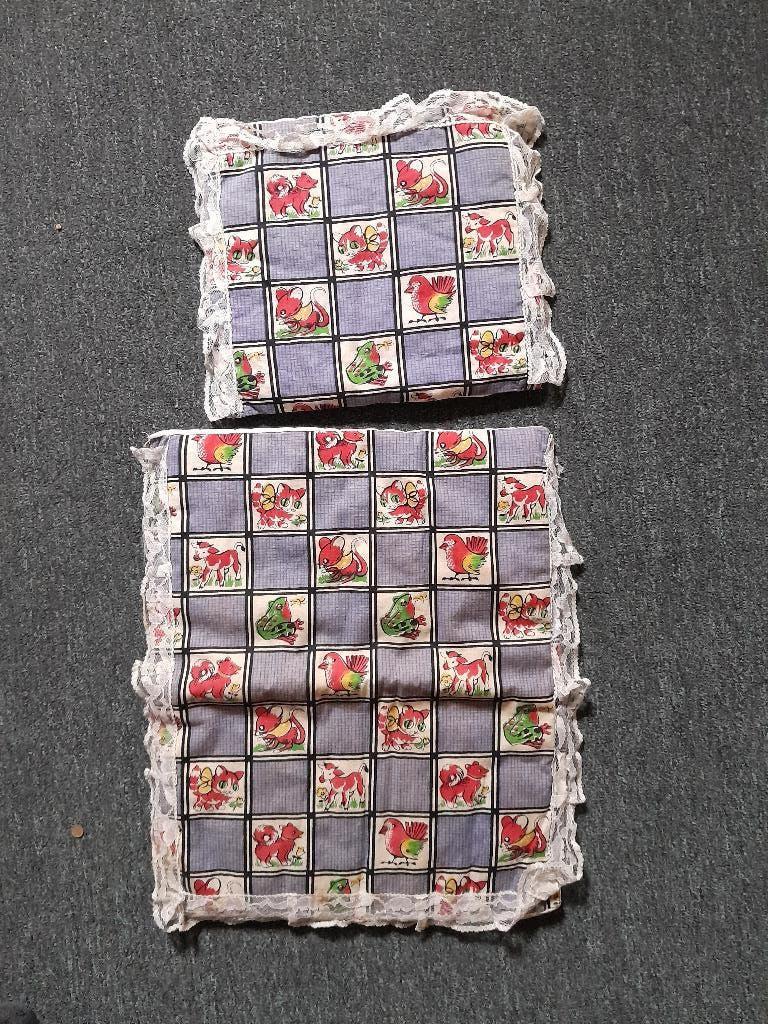 vintage deken en kussen voor in poppenwagen, Ophalen of Verzenden, Accessoires