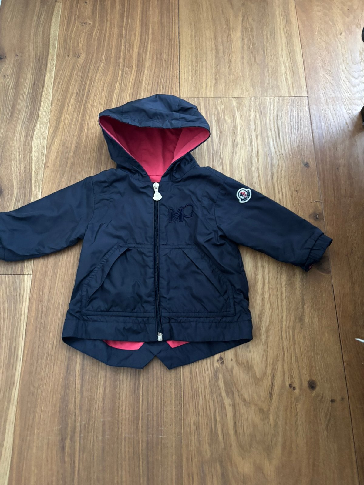 Moncler babyjas, Ophalen of Verzenden, Zo goed als nieuw, Jongetje of Meisje, Jasje