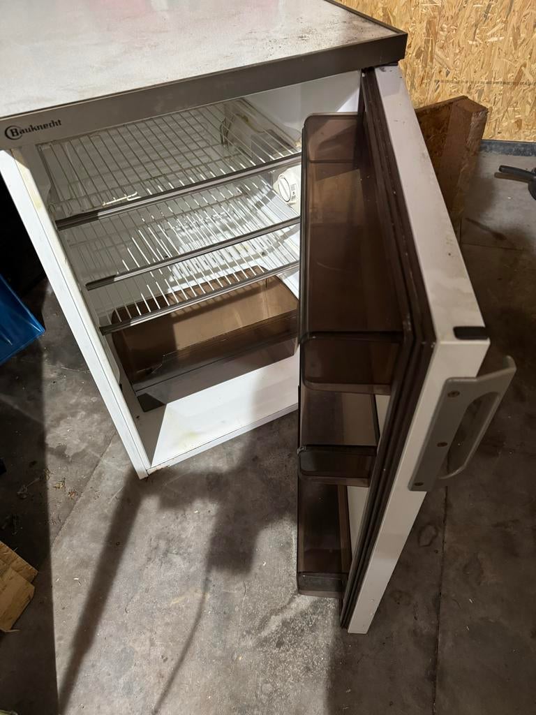 Bauknecht Koelkast - Ideaal voor extra koeling, 100 tot 150 liter, 45 tot 60 cm, Ophalen, 85 tot 120 cm
