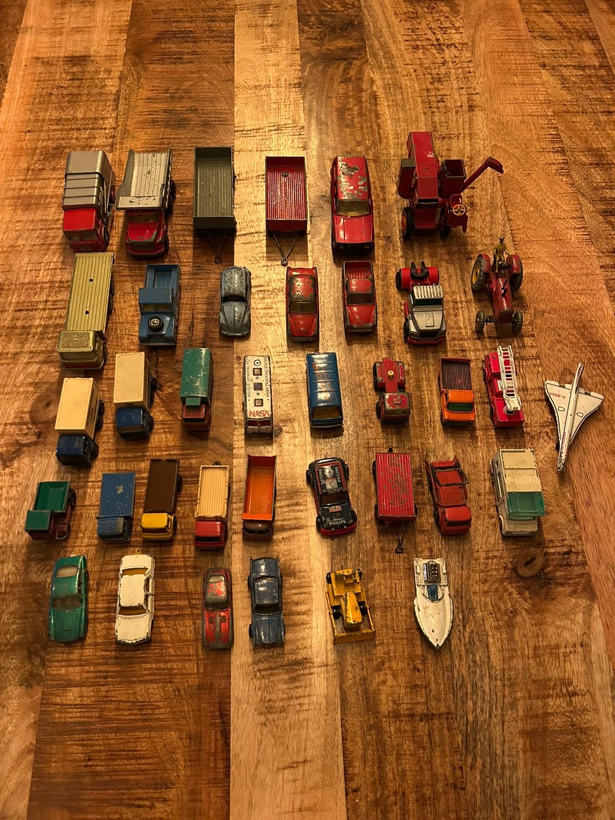 Vintage modelauto verzameling (Matchbox, Dinky, Lion Car), Verzenden, Gebruikt, Auto's
