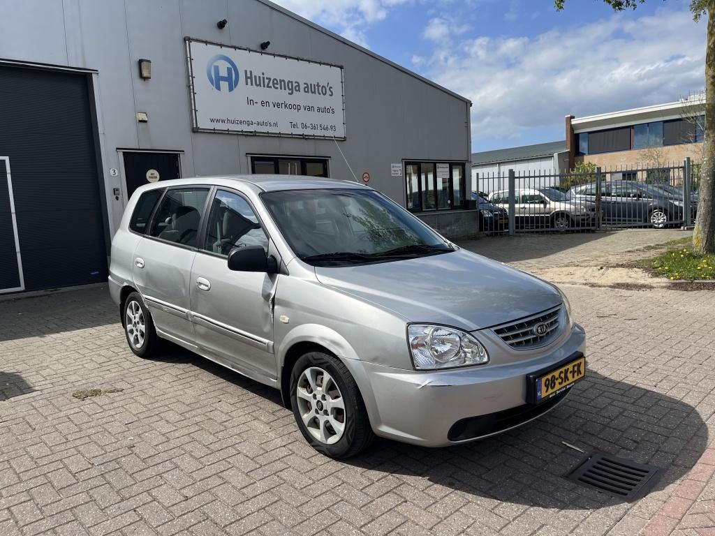 Kia Carens 1.6-16V LX| AIRCO| Rondom schades!| EXPORT!, Auto's, Kia, 13 km/l, Stof, Zwart, 4 cilinders