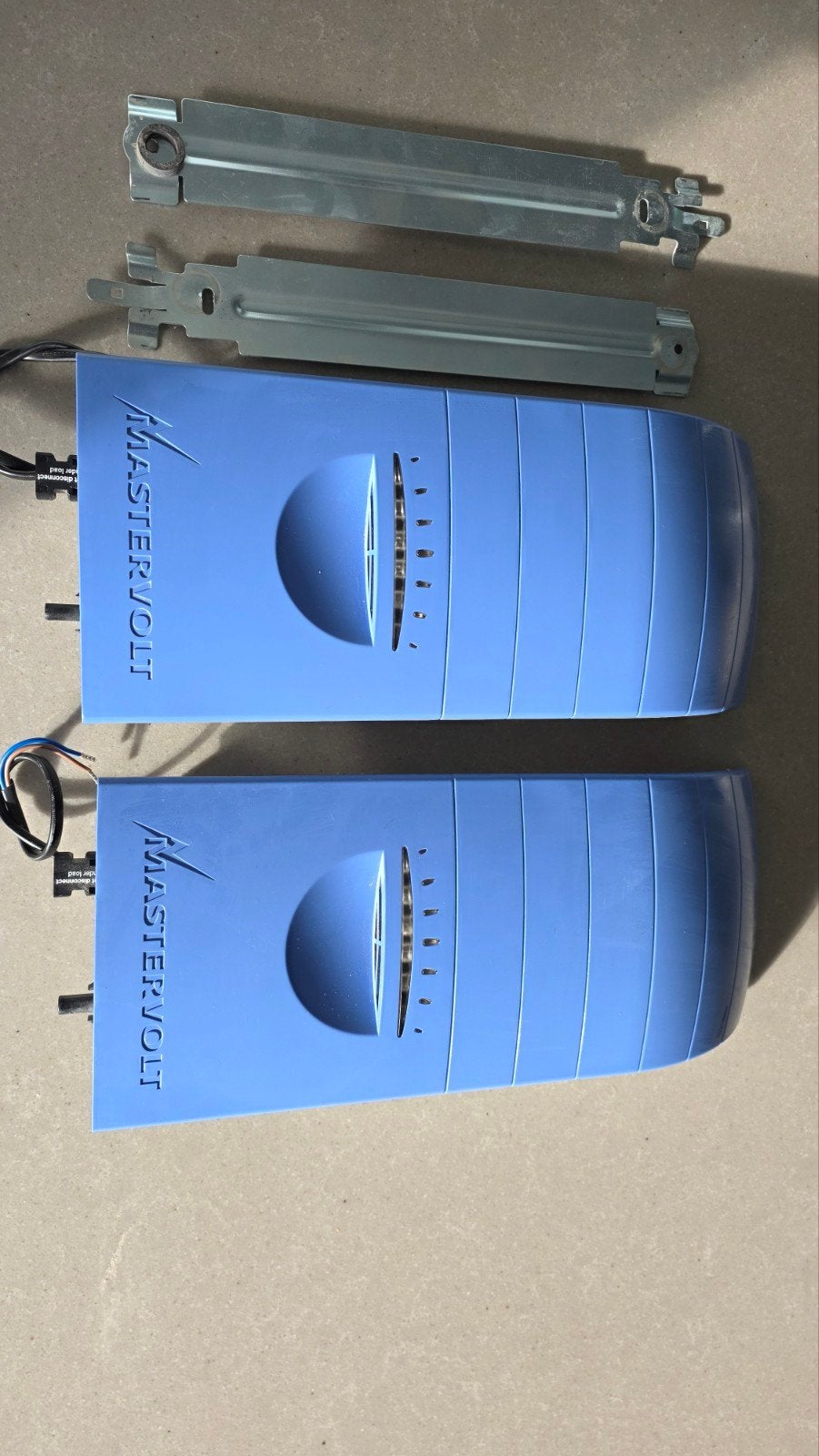 Mastervolt soladin 600 omvormers 2 stuks, Ophalen of Verzenden, Gebruikt