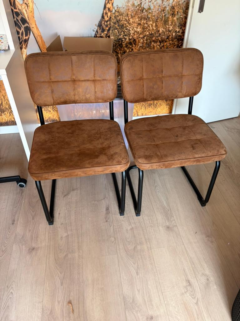 2x Eetkamerstoelen gratis af te halen, Ophalen, Gebruikt, Twee, Bruin