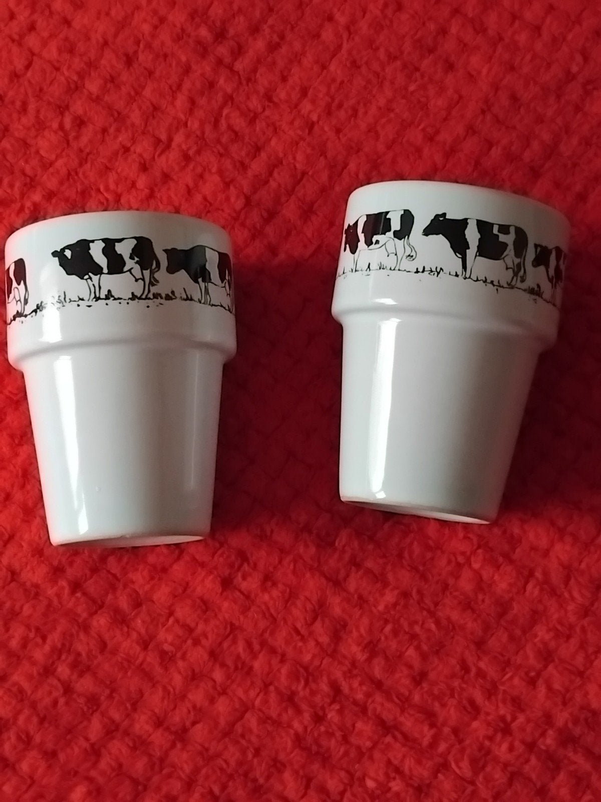 2 Aardewerk Koetjesbekers, Ophalen of Verzenden