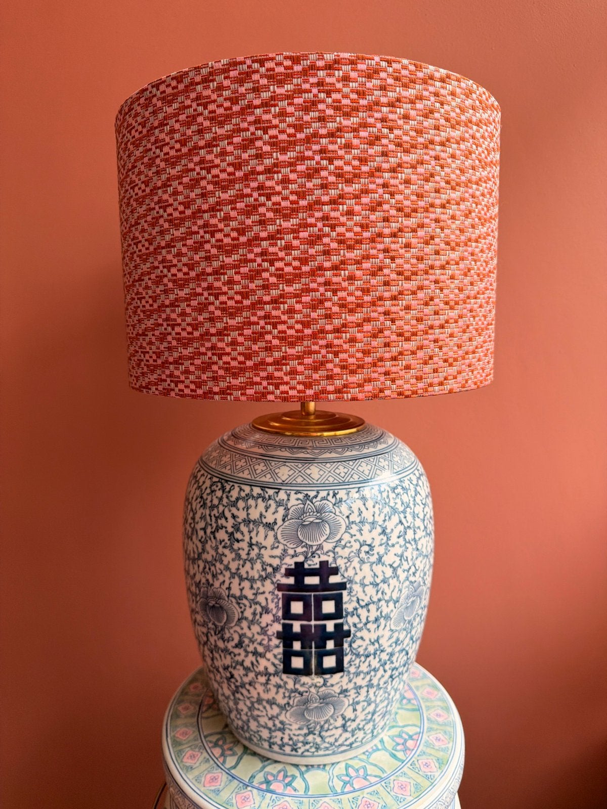 Chinese vaas-lamp met kleurrijke kap dia 30 cm, Meerkleurig, Ophalen of Verzenden, Nieuw, E27 (groot)