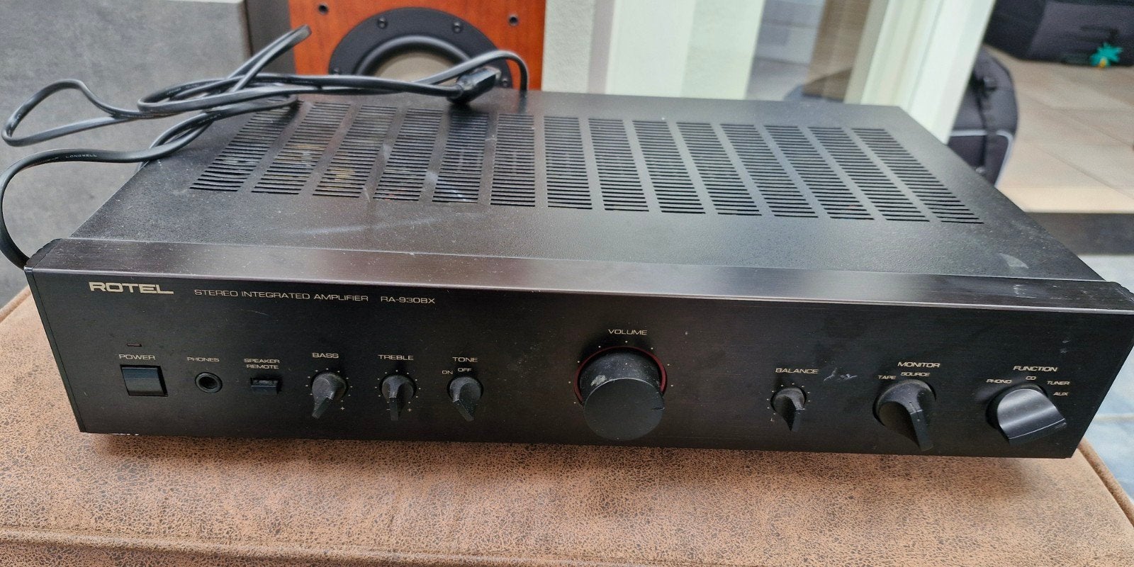 Rotel RA-930BX Geïntegreerde Versterker, Overige merken, Gebruikt, Ophalen of Verzenden, Minder dan 60 watt