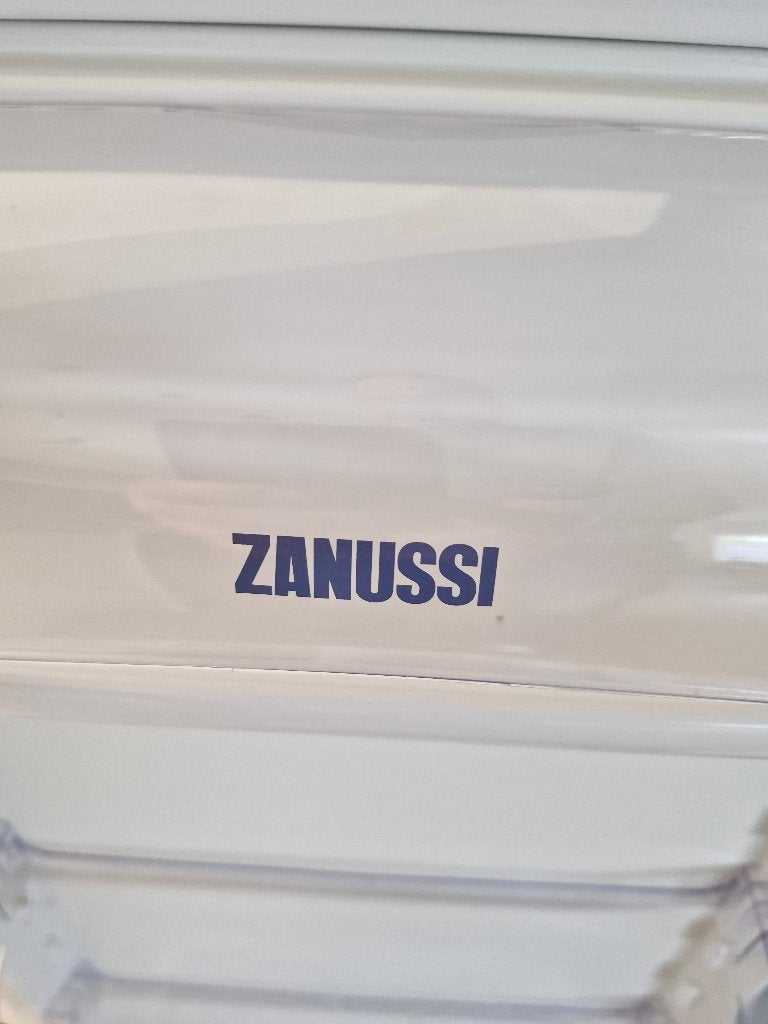 Inbouw koelkast, 150 tot 200 liter, Energieklasse A of zuiniger, 45 tot 60 cm, Ophalen