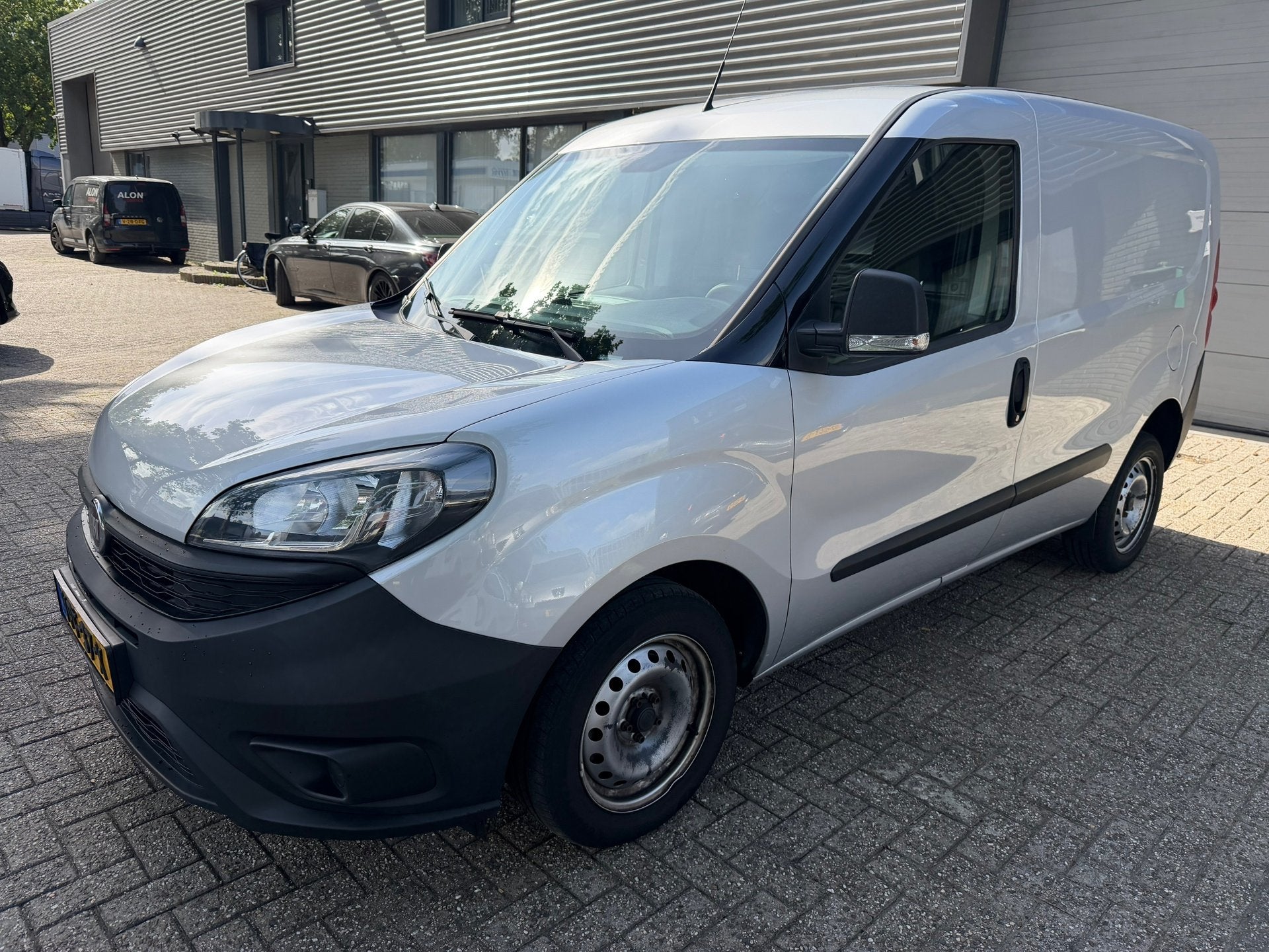 Fiat Doblò Cargo 1.6 MJ L1H1, Auto's, Voorwielaandrijving, Euro 6, 4 cilinders, Origineel Nederlands