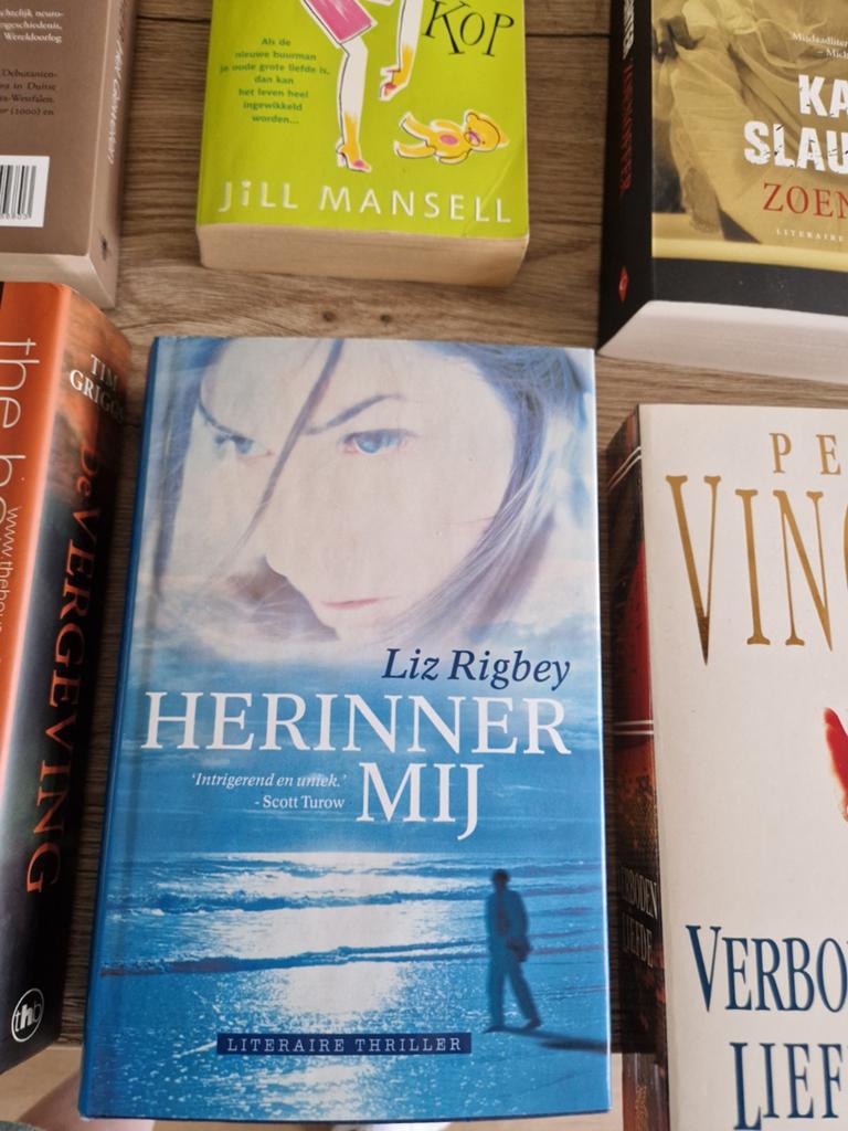 Boek: Herinner mij, Liz Rigbey, Ophalen of Verzenden
