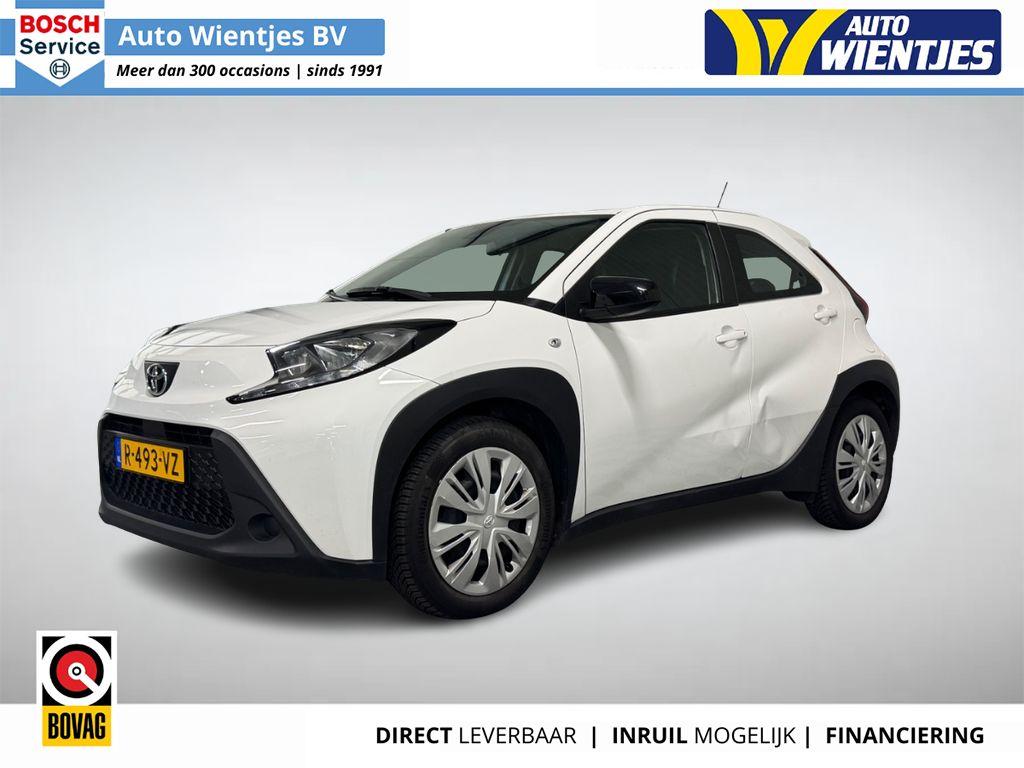 Toyota Aygo X 1.0 VVT-i | MT Play 5-Drs | Airco | Camera | C, Auto's, Toyota, Gebruikt, 920 kg, 4 stoelen, Wit