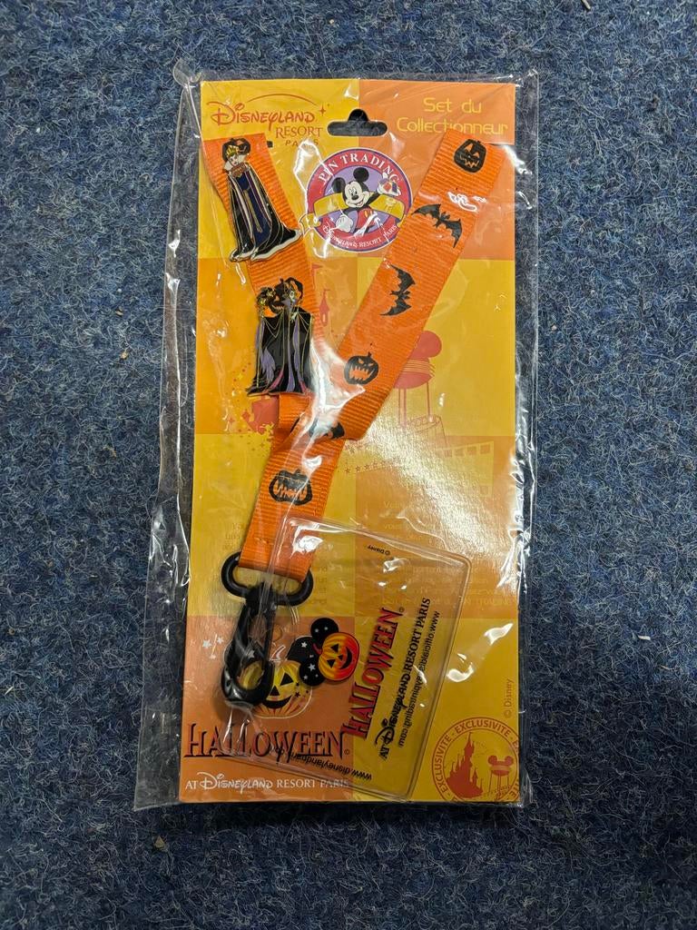 Disneyland Halloween Pin Trading Lanyard Set, Ophalen of Verzenden, Overige figuren, Nieuw, Overige typen