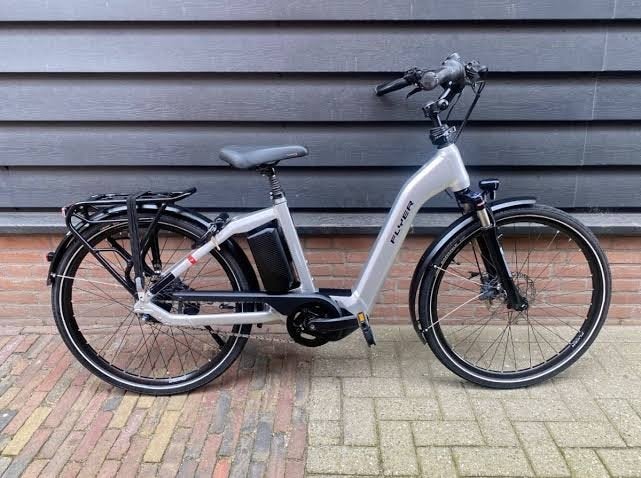 FLYER🟢🟢🟢🟢- LUXE FIETS-🟢🟢🟢middenmotor 🟢🟢KOSSTE 3900, Ophalen of Verzenden