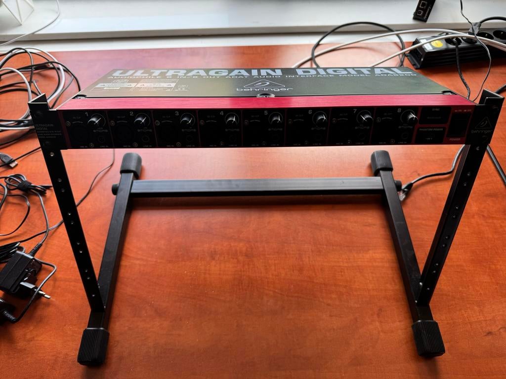 Behringer Ultragain Digital ADA8200 Audio Interface, Computers en Software, Geluidskaarten, Ophalen, Zo goed als nieuw, Extern