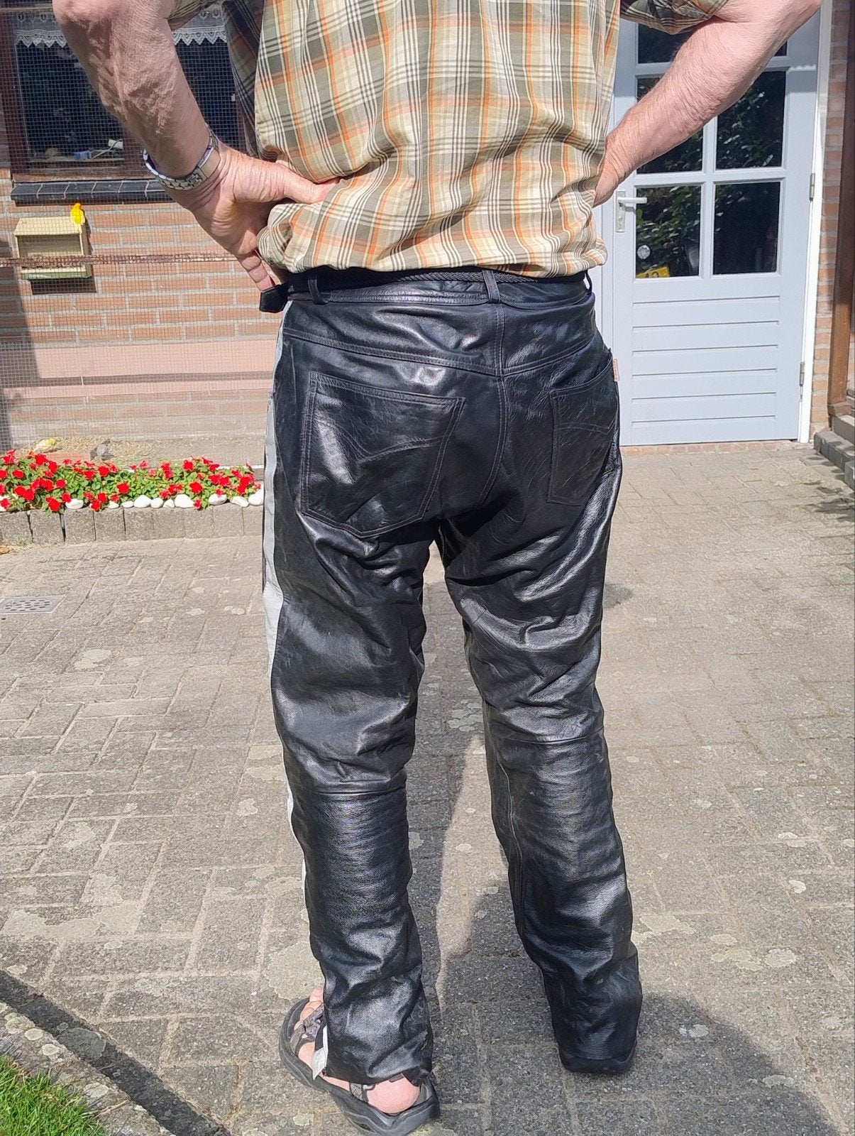 leren motorbroek, Kleding | Heren, Broeken en Pantalons, Maat 52/54 (L), Zwart, Ophalen of Verzenden, Zo goed als nieuw