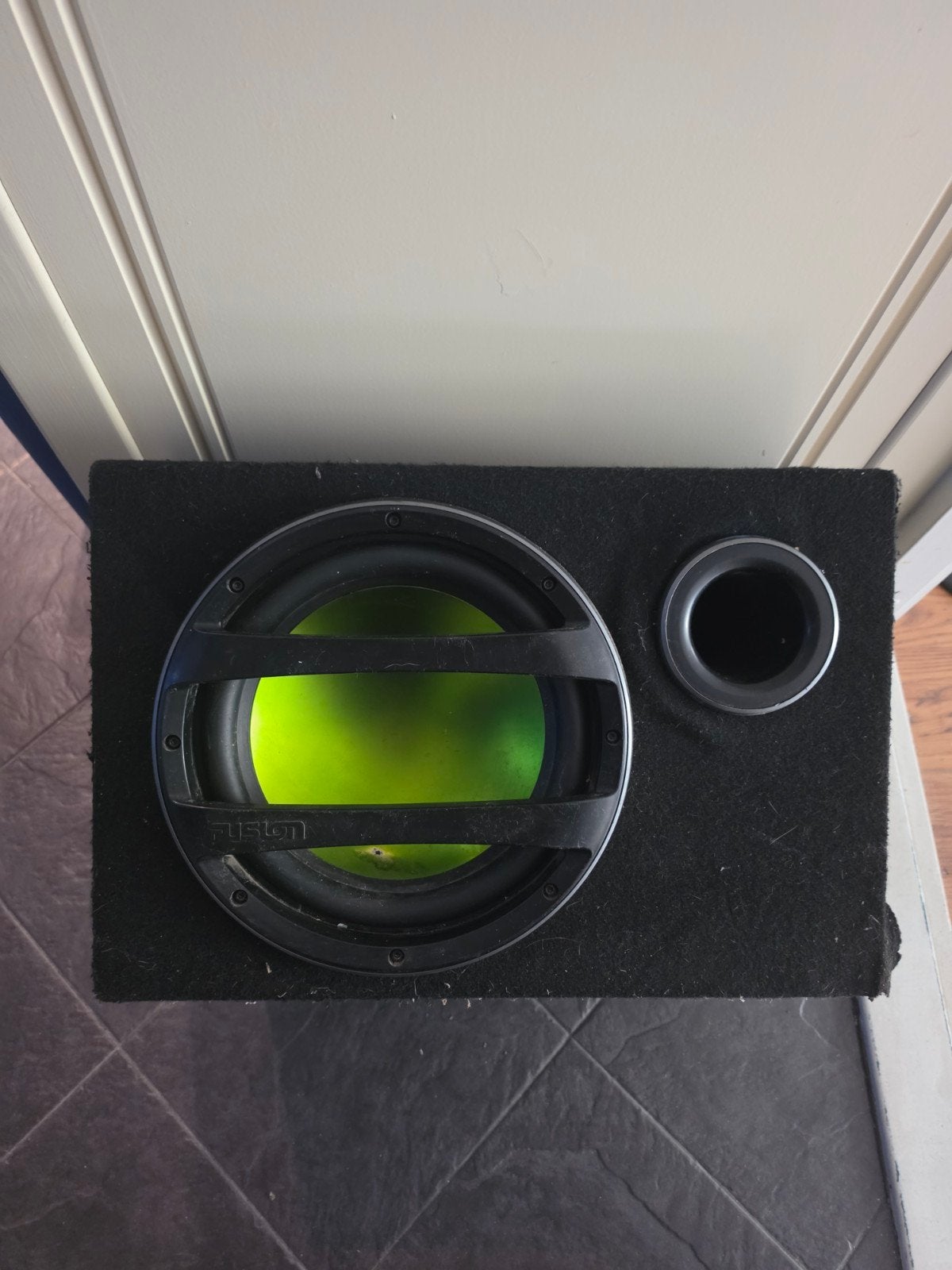 Fusion CS-AW1120 actieve subwoofer voor auto, Ophalen of Verzenden