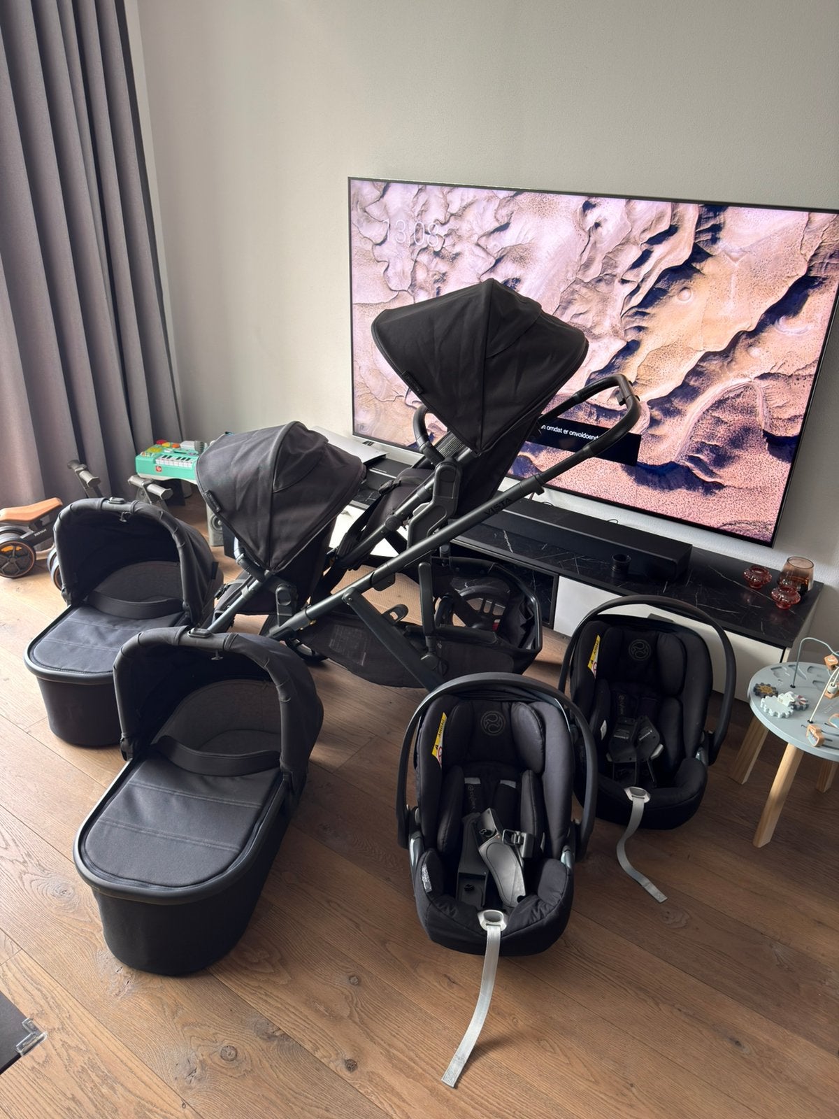 Uppababy Vista V2 Tweelingwagen + 2x Cybex Cloud Z2 i-Size, Zo goed als nieuw, Duowagen, Combiwagen, Ophalen