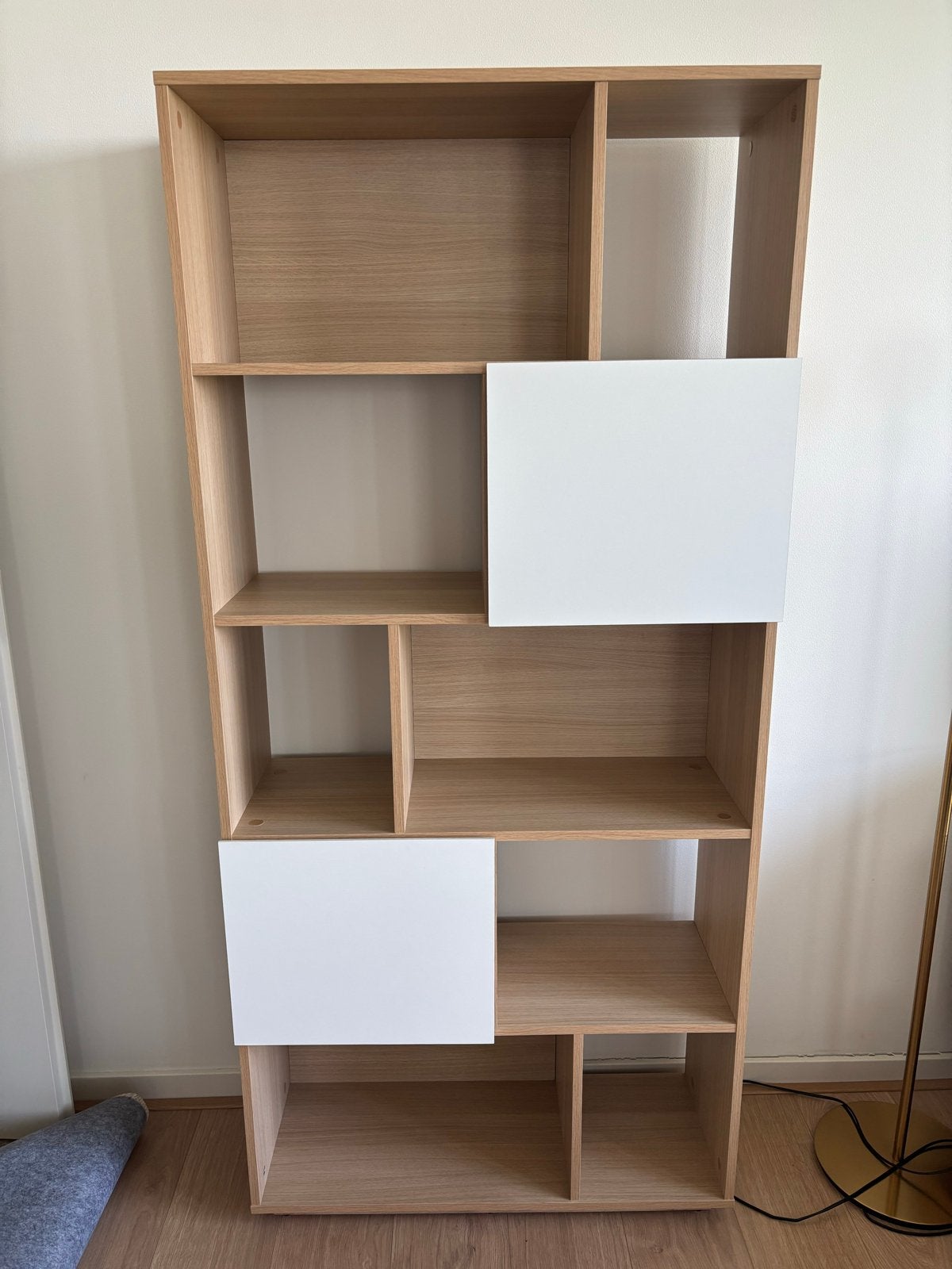 MADE Bookcase for sale, Huis en Inrichting, Kasten | Boekenkasten, Zo goed als nieuw, 50 tot 100 cm, 150 tot 200 cm, 25 tot 50 cm