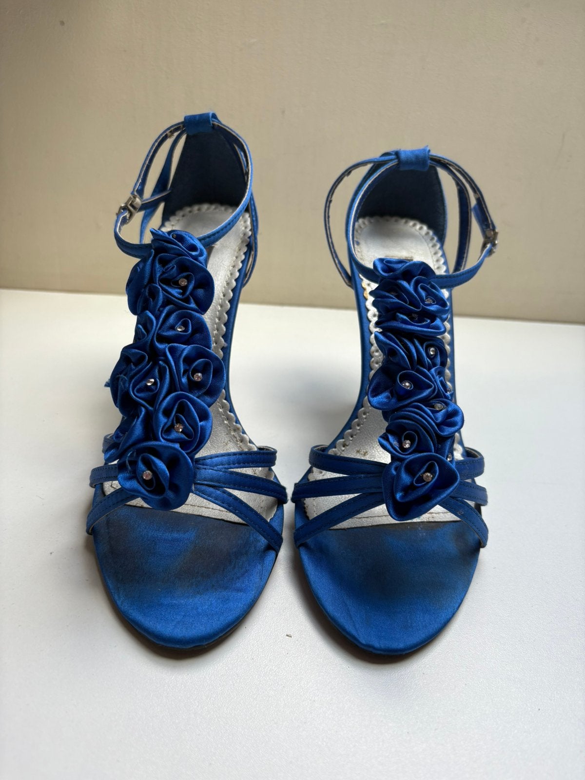 Zomerse blauwe pumps, Kleding | Dames, Schoenen, Ophalen of Verzenden, Zo goed als nieuw, Blauw