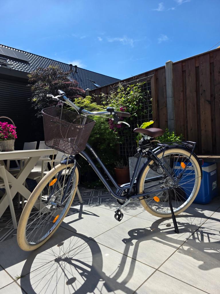 Damesfiets B'Twin Elops 120 met mand en versnellingen, Fietsen en Brommers, Fietsen | Dames | Damesfietsen, Velgrem, Versnellingen