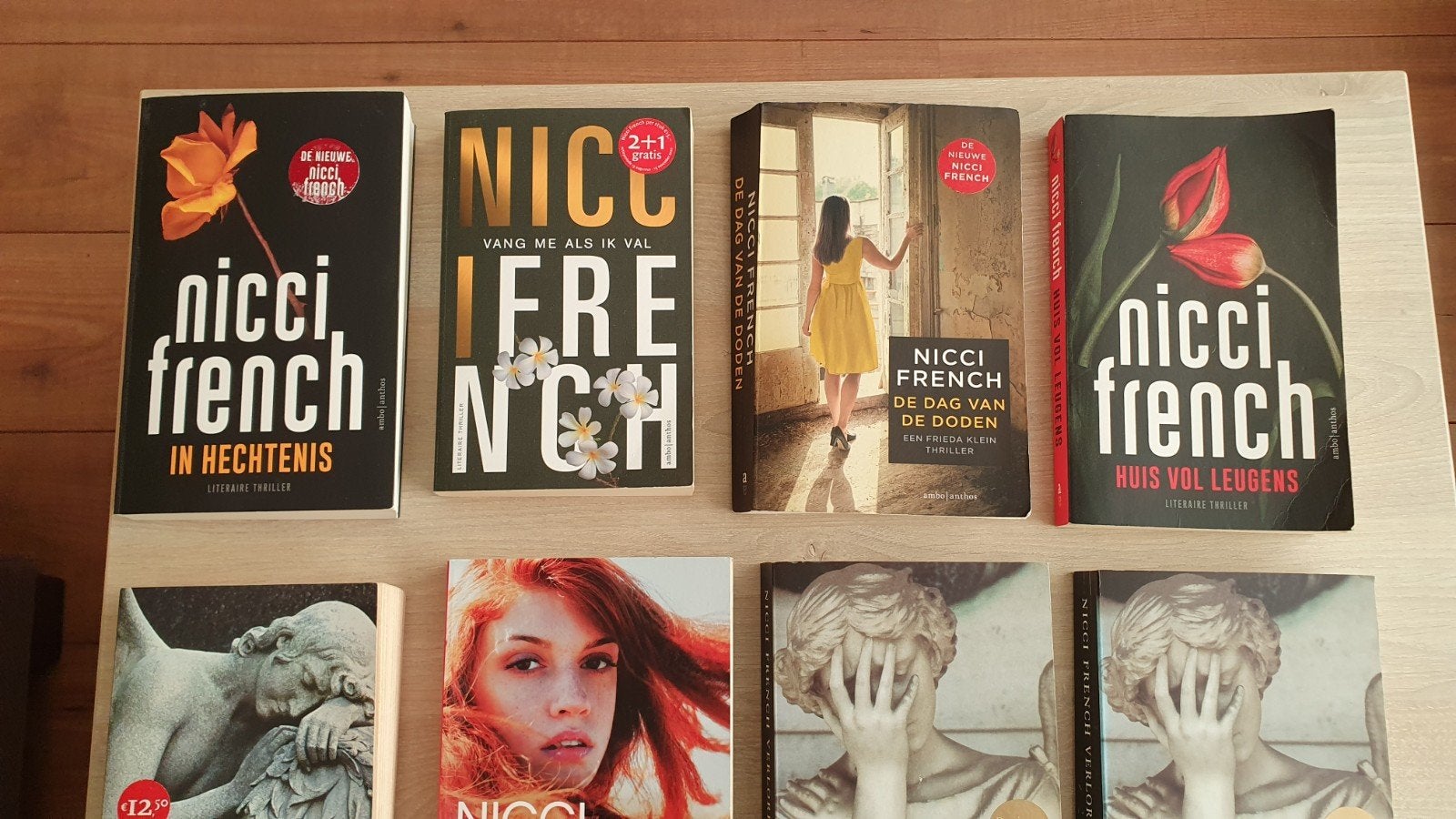 Nicci French boeken. Thrillers. Ook blauwe maandag. €2,00, Ophalen of Verzenden, Gelezen